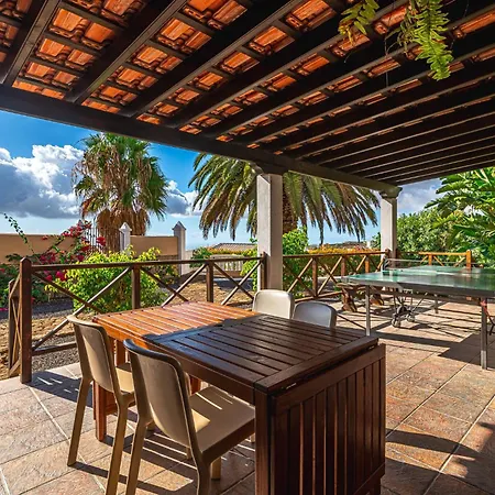 Villa Aurora With Heated Pool *