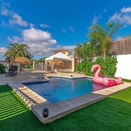 Aurora With Heated Pool