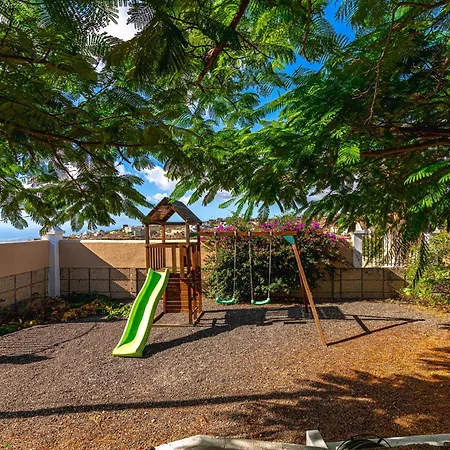 Aurora With Heated Pool Villa *