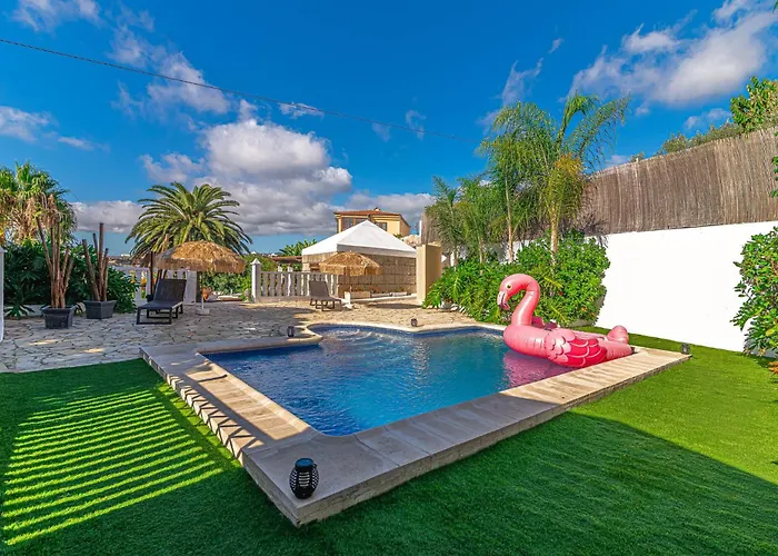 Aurora With Heated Pool